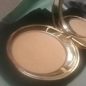 Dior Diorific golden shock  pressed powder